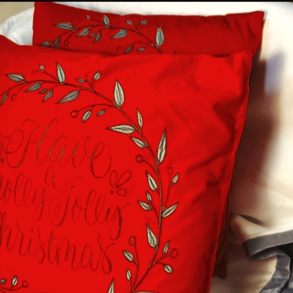 2 Christmas Throw Pillows Pair Holiday Velour Embroidered - Picture 1 of 8